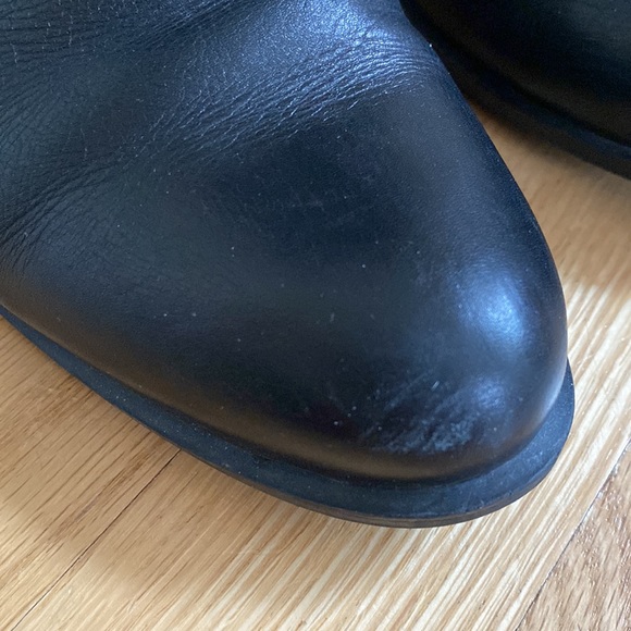 LaCanadienne Boots - Picture 3 of 16